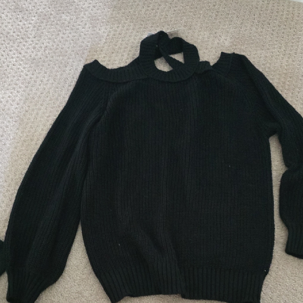 Cut Out Shoulder Sweater